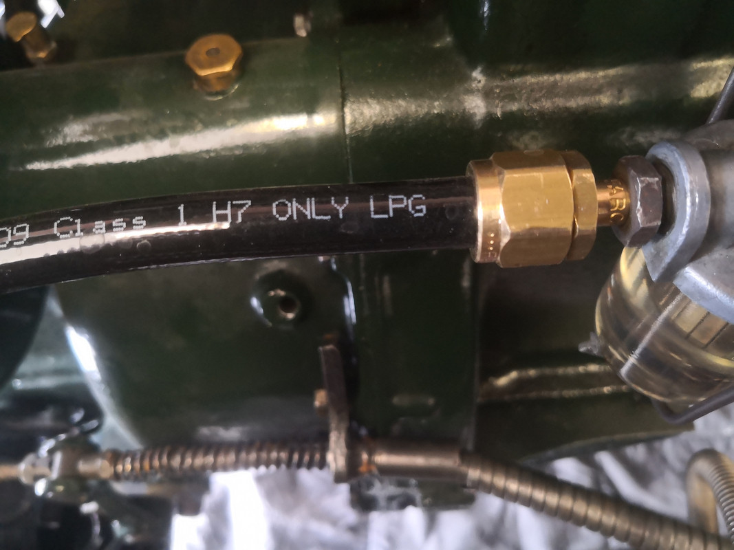 Tube flexible essence refabriqué 1