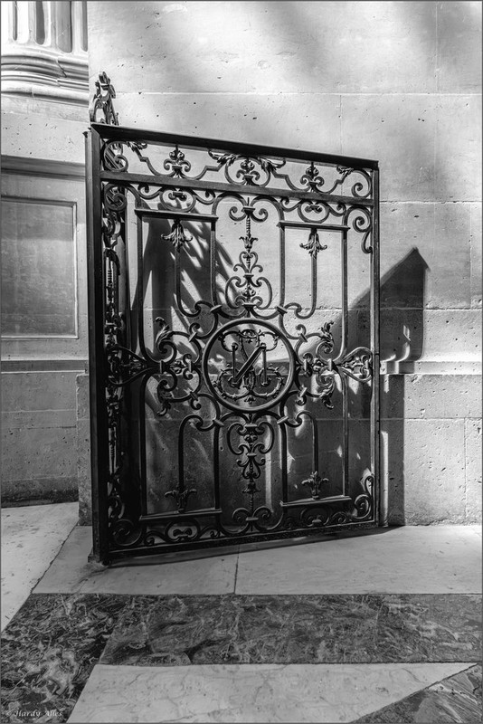 XT5B9747-Bearbeitet 2025 Paris LR ERWZ FB