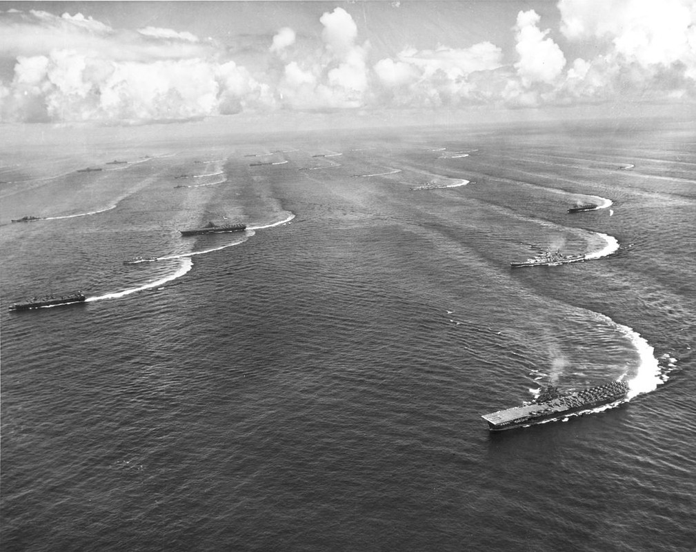 Task-Force-38-off-the-coast-of-Japan-1945.jpg