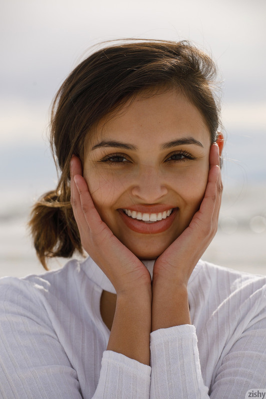 full_028_6211081545112803