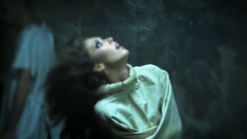 Anahi Official Video Mi Delirio Director s Cut (5)