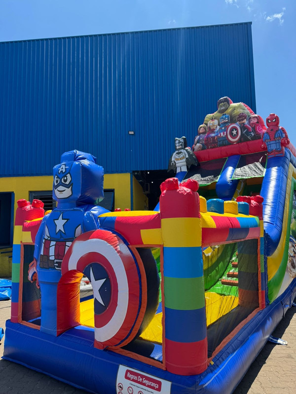 Tobogã Lego Vingadores - Foto 1