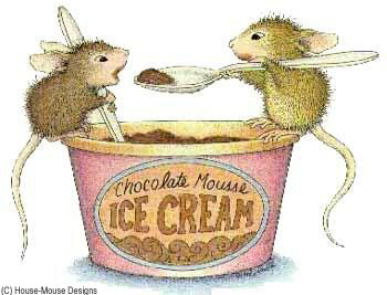 Mice-eating-Chocolate-Mousse