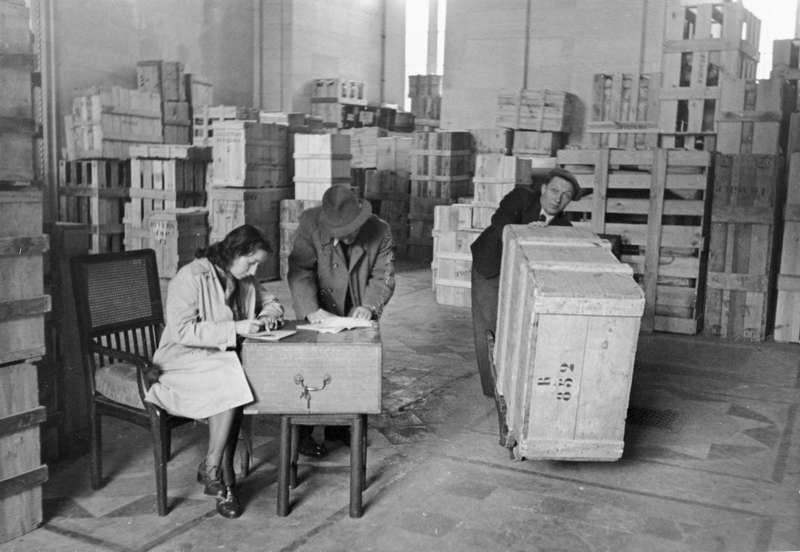 Catalogación de obras de arte robadas, durante el secuestro del Louvre