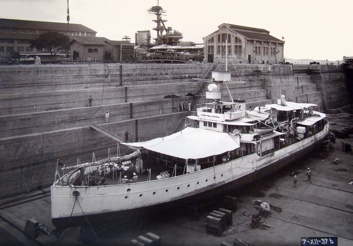 Monitor Parmaiba in dry dock. 07. XII. 1937.