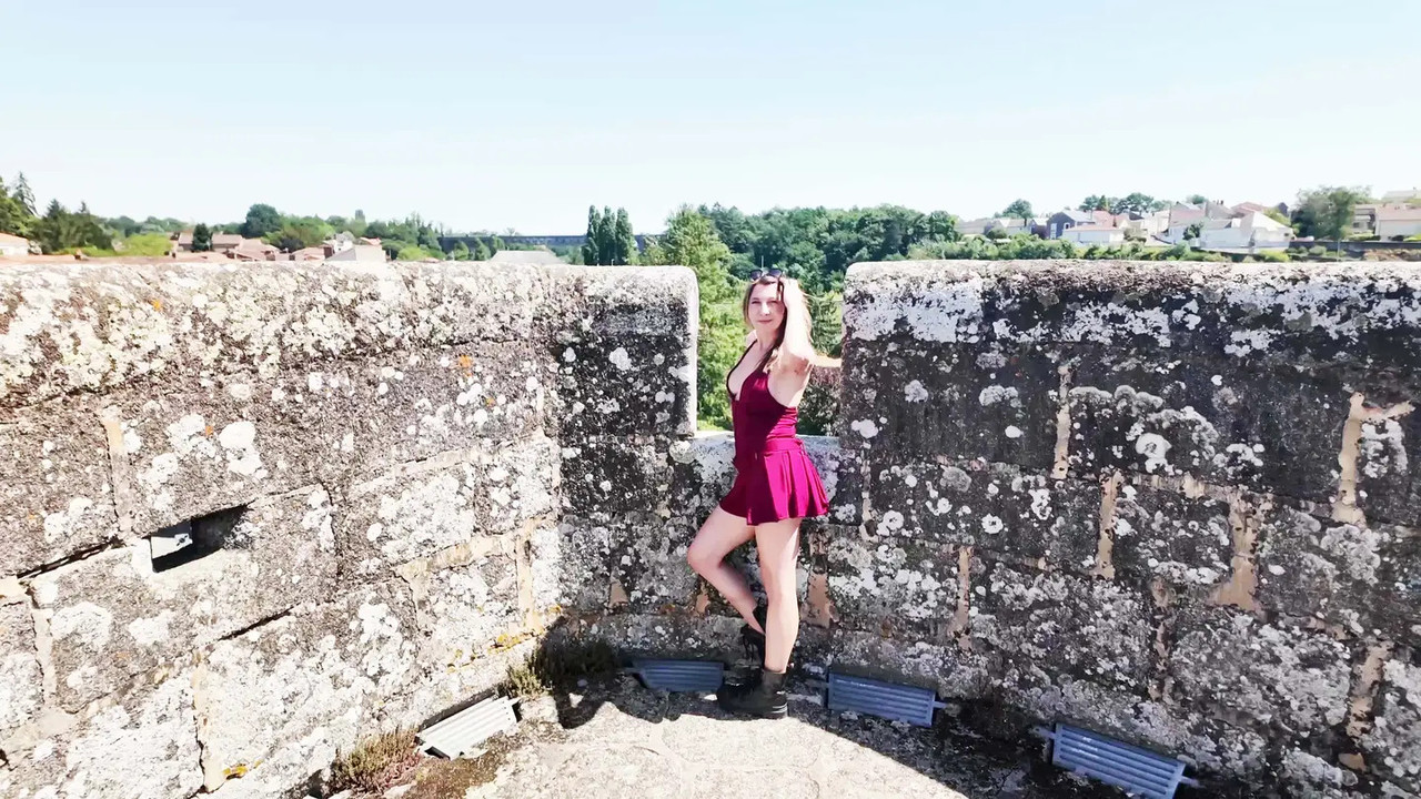 JacquieEtMichelTV 26 06 15 Nyraline 52 years old from Puteaux!