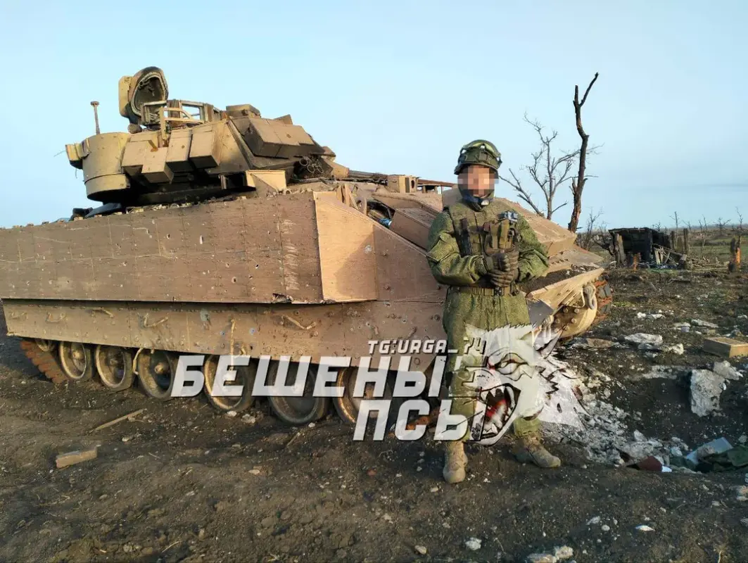 La saga des chars Bradley en Ukraine - Page 3 Les-forces-arm-es-russes-dans-la-direction-d-Avdeevsky-ont-captur-des-v-hicules-de-combat-d-infante