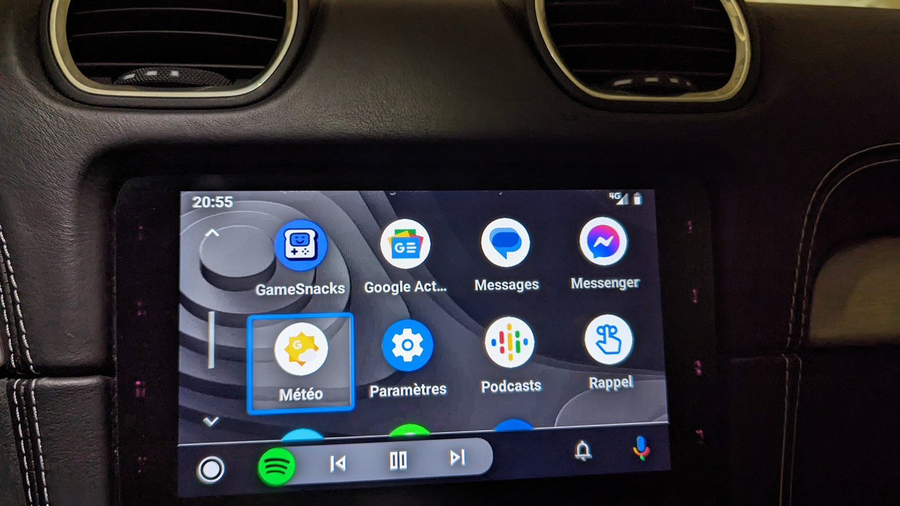 PXL_20230130_195530269.MOTION-01.COVER