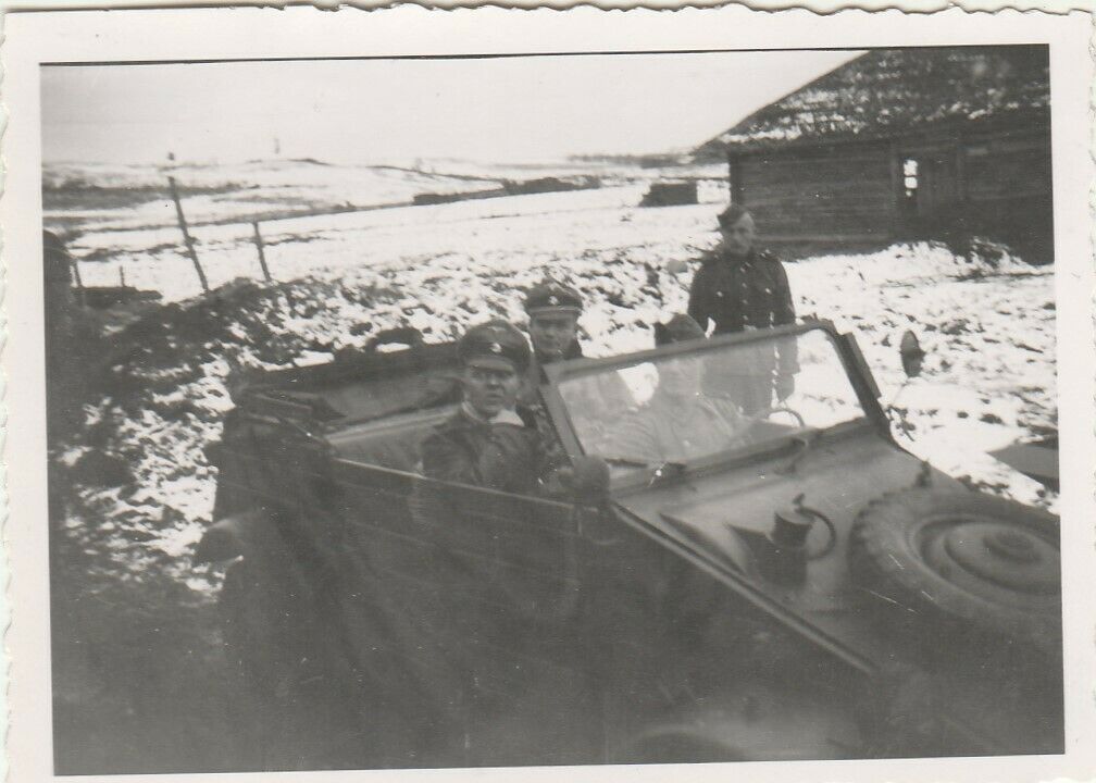 Russland ,Kübelwagen ,Kommandeur der Division