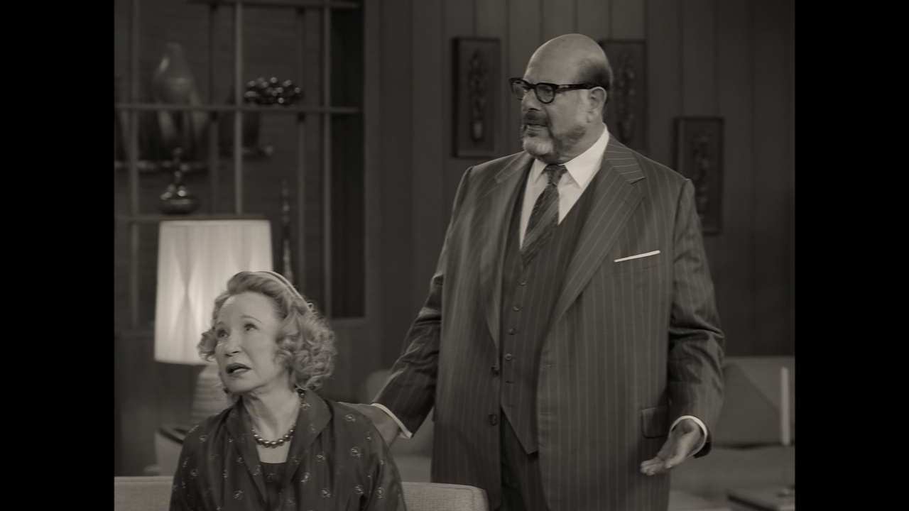 WandaVision.S01E01.Filmed.Before.a.Live.Studio.Audience.1080p.10bit.DSNP.WEB-DL.DDP5.1.HEVC-Vyndros.