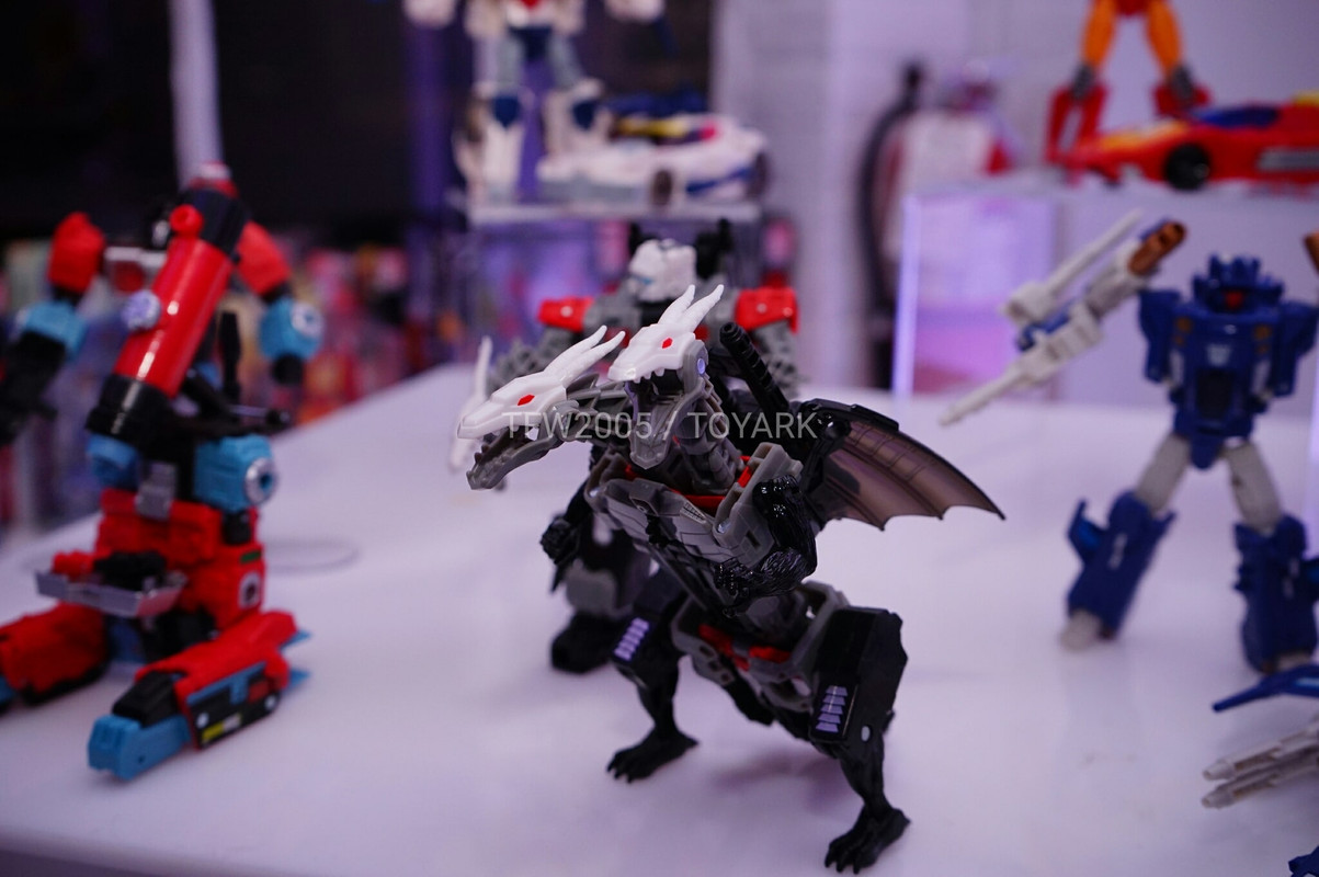 NYCC2016-Titans-Return-068