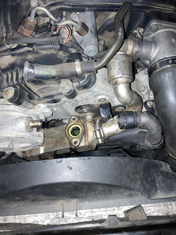 AD629C8A-075A-4B72-B781-B167AE5F37E4