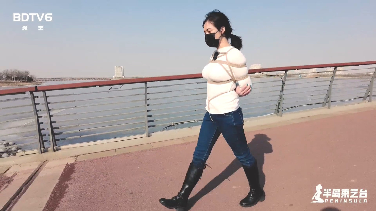 半岛束艺 鹿野附体 扎林娜捆绑购物.mp4_20210220_132723.778