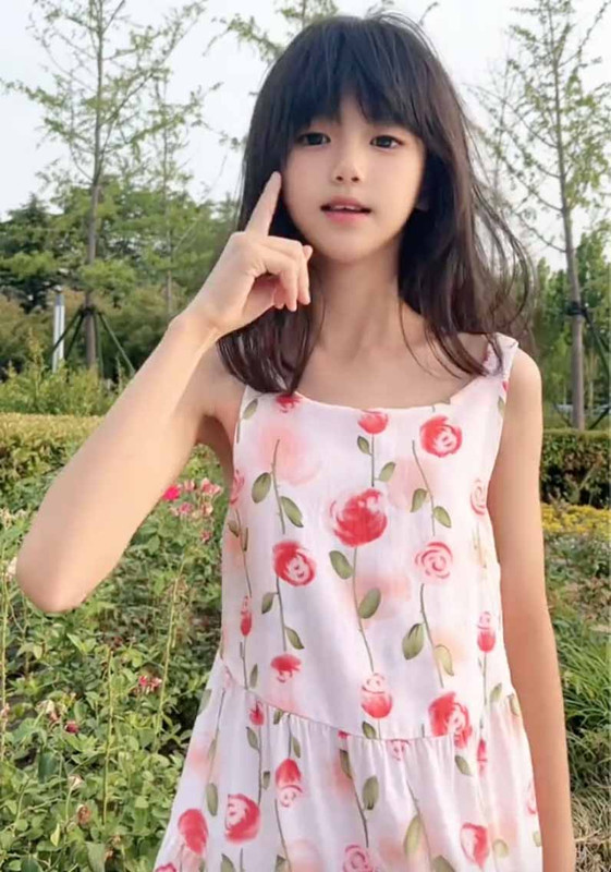 苏默默,ロリータ,Lolita,萝莉塔,炉利,Loli,萝莉,亜炉,華炉,少女,甜妹