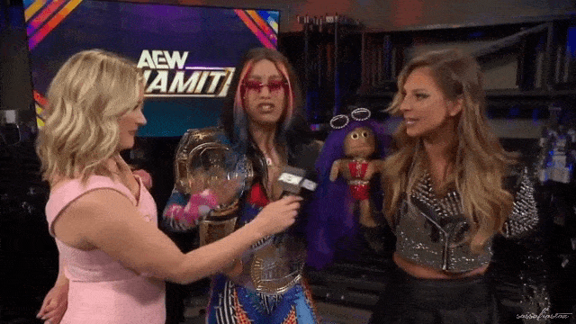 aew_20250402_mone_interview6