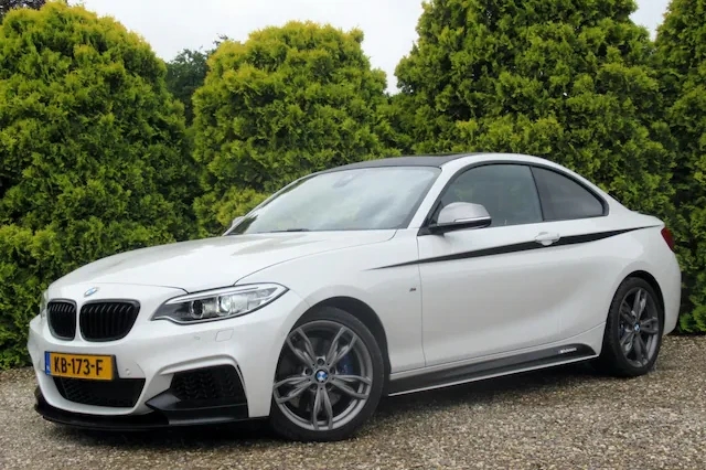 bmw-2-serie-coupe-m235i-high-executive-performance-pakket-2.jpg