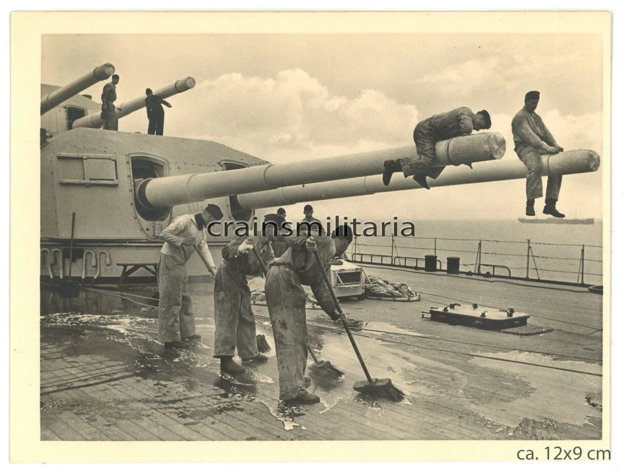 Orig Foto schwere Kreuzer Prinz Eugen Schiff ca 1940 Geschütz Turm D Wien (1)