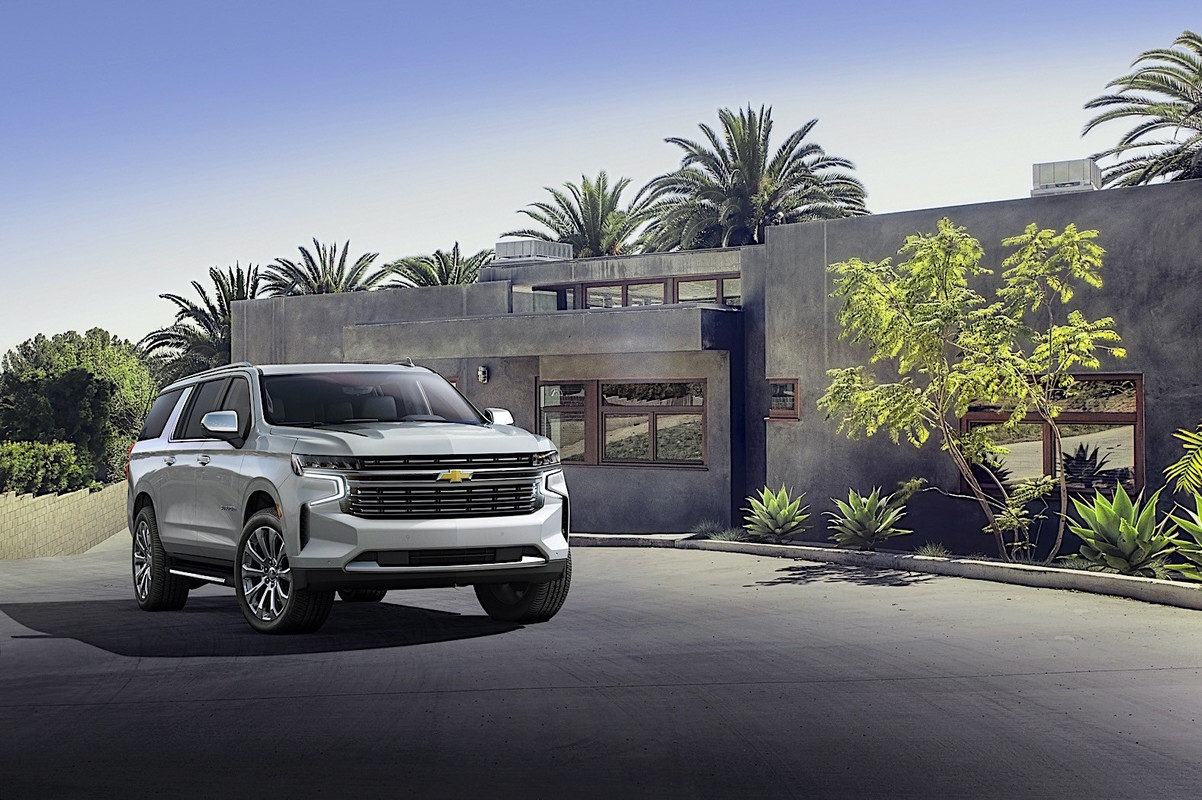 2021 Chevrolet Tahoe & Suburban (9)
