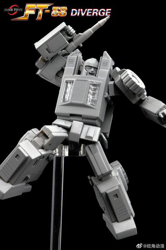 Fans-Toys-FT-58-Diverge-03