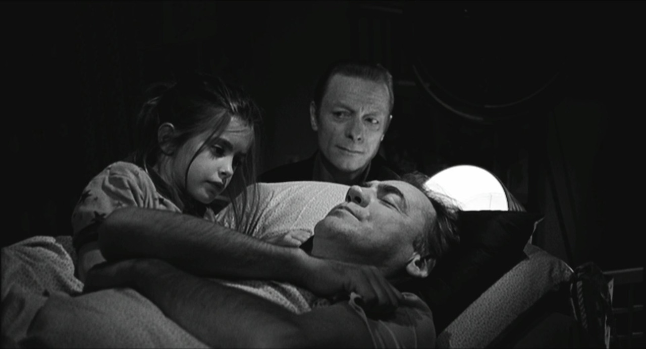 Faraway, So Close! (1993).mkv_002944.875