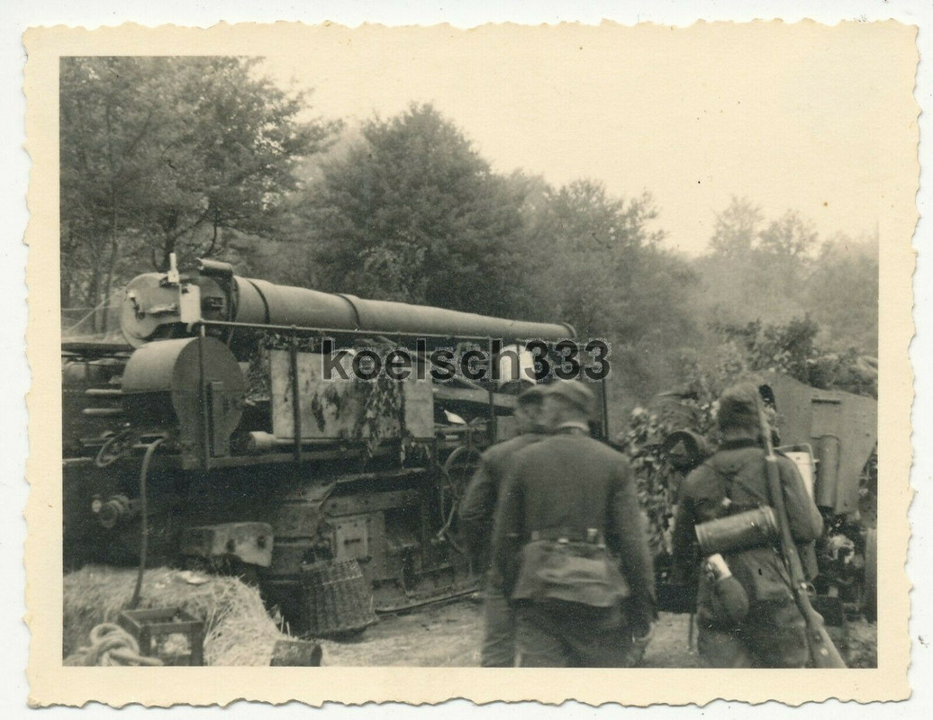 Foto französische Schneider GPF Selbstfahrlafette Wehrmacht Beute Artillerie