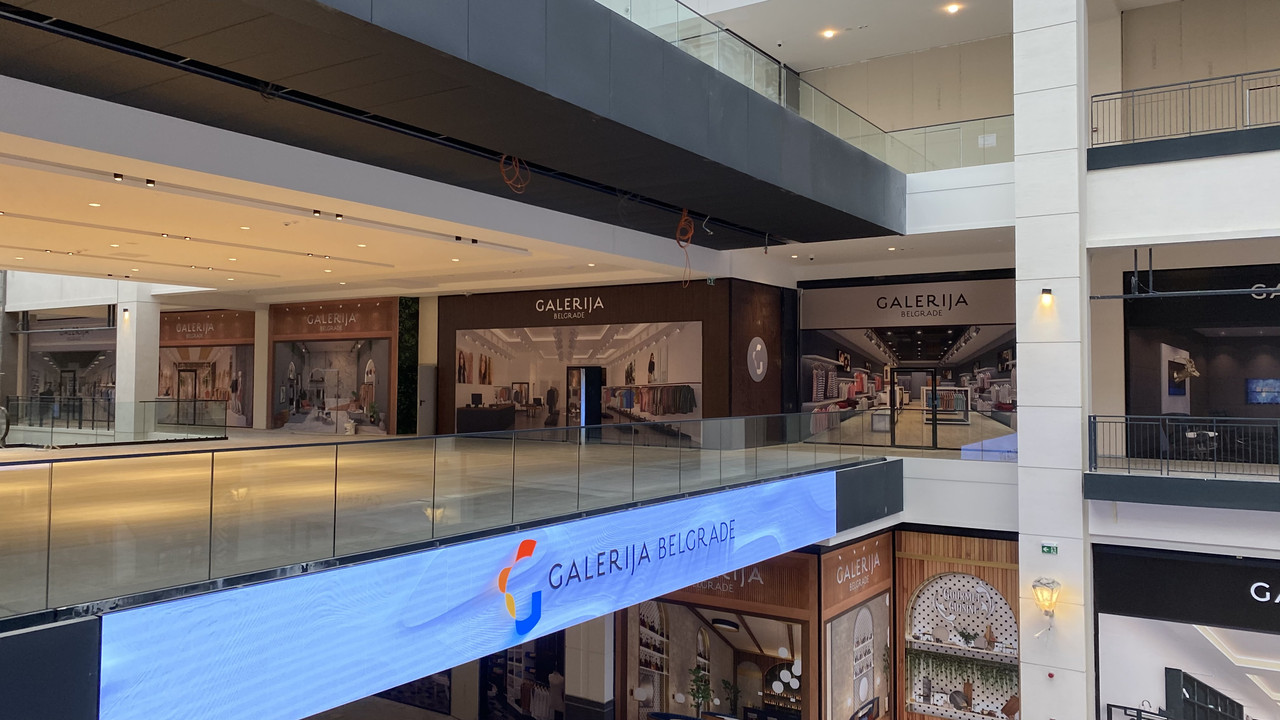 E91B59D0-430E-4FA7-BDD0-007CB450CBD1