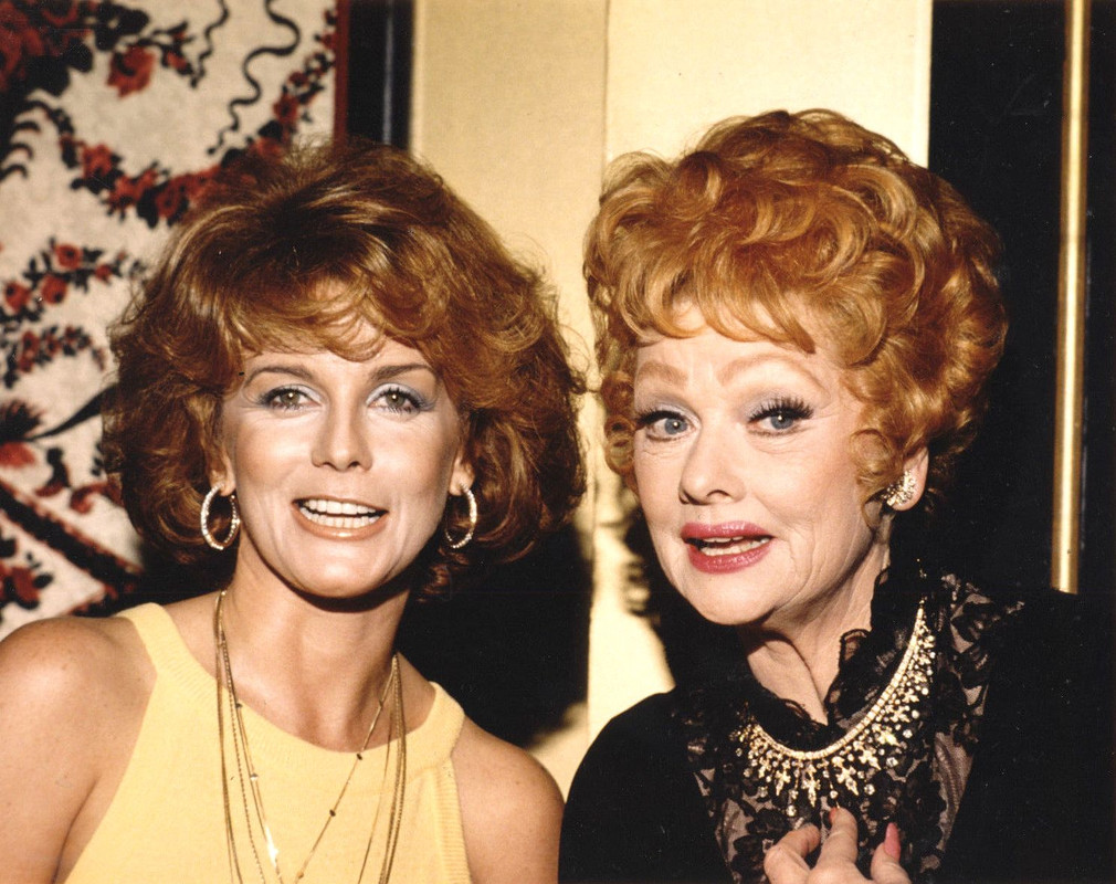 Ann-Margret_me08