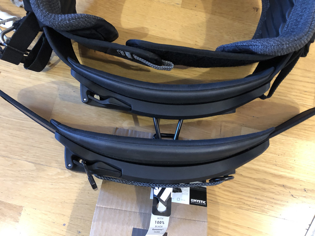 AD818AF5-D580-4F24-B8FB-943A7B6EFEF3