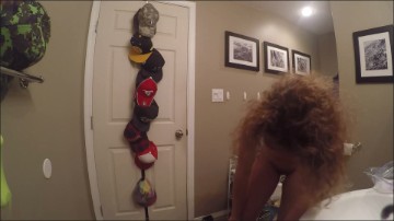 [Image: Voyeur47175111744.jpg]