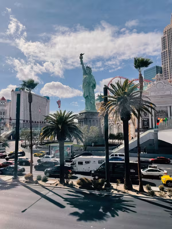 vegas2