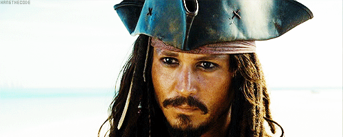 jack-sparrow-smile-eumkriiwagvjbddw.gif