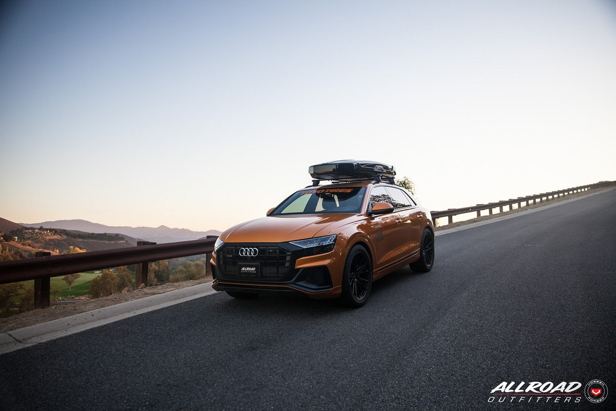 Audi Q8 on Vossen Wheels (1)