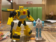 Buzzworthy-Bumblebee-Bumblebee-Spike01