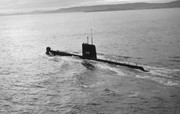https://i.postimg.cc/nXyW229Q/HMS-Finwhale-1962.jpg