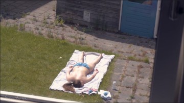 [Image: Voyeur50725105210.jpg]