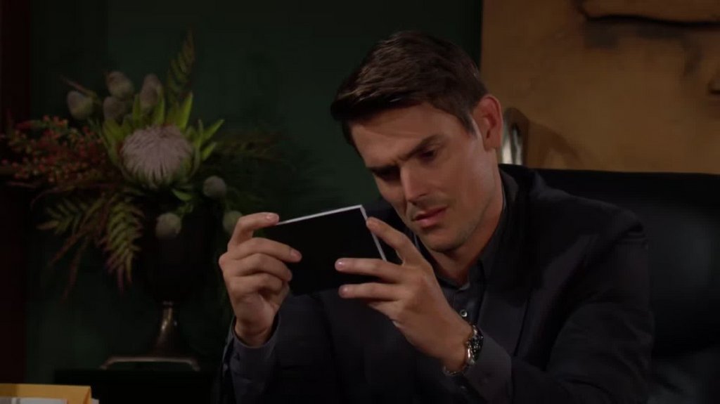 [Image: vgkl8pol7h47.jpg]