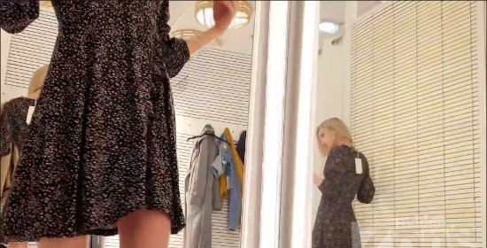 [Image: Voyeur24015102601.jpg]