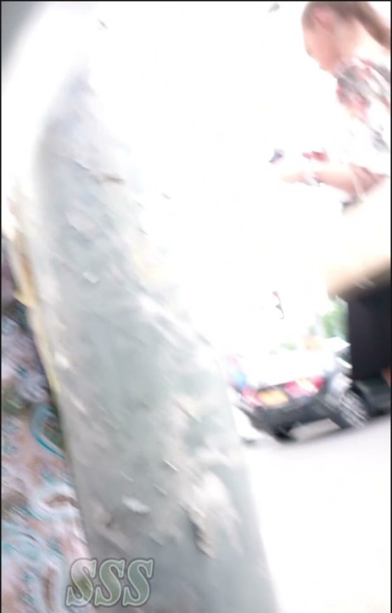 [Image: Voyeur48665122905.jpg]