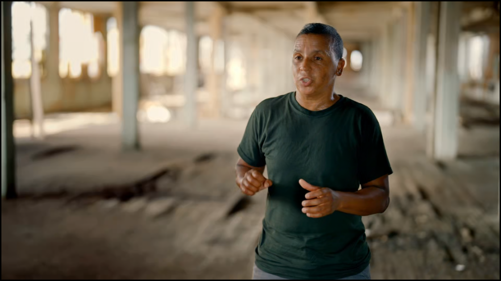 [Image: emr0zs7p8l7a.png]