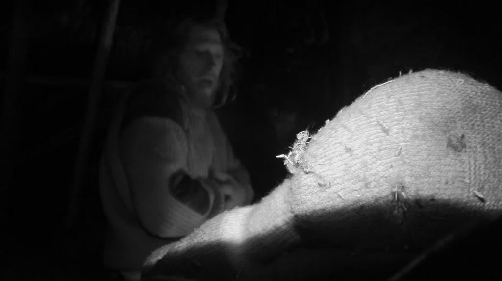 [Image: yyrvn27lrb29.jpg]