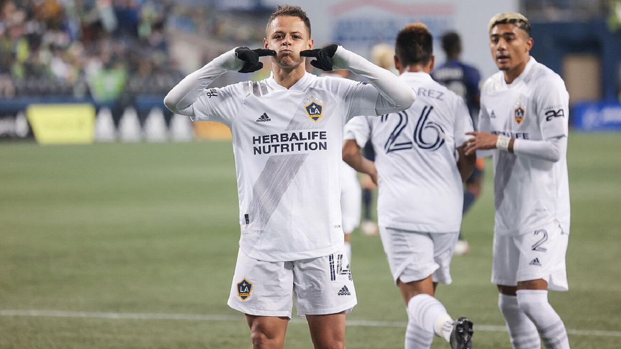 Chicharito es un verdadero cazador de goles otra vez salvó a LA Galaxy