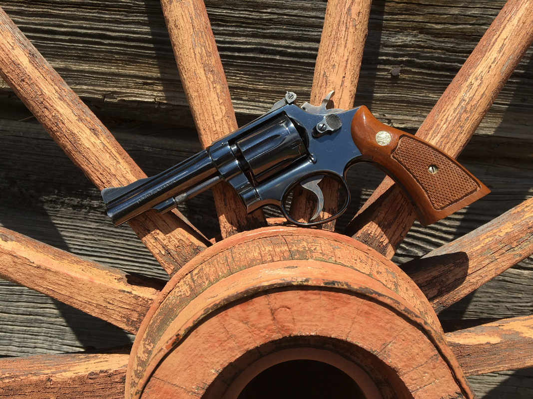 8B68A125-F6C0-45DD-B5D2-794E6DA55897