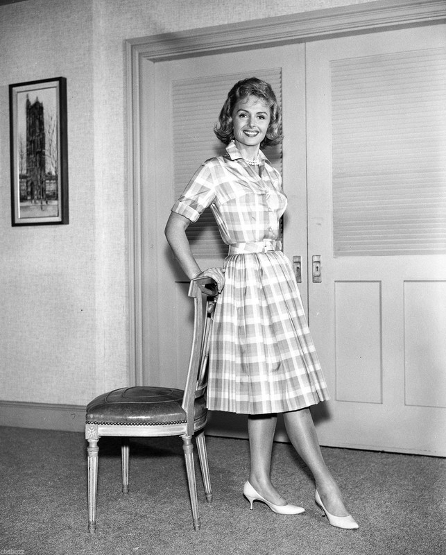 donna_reed_b16