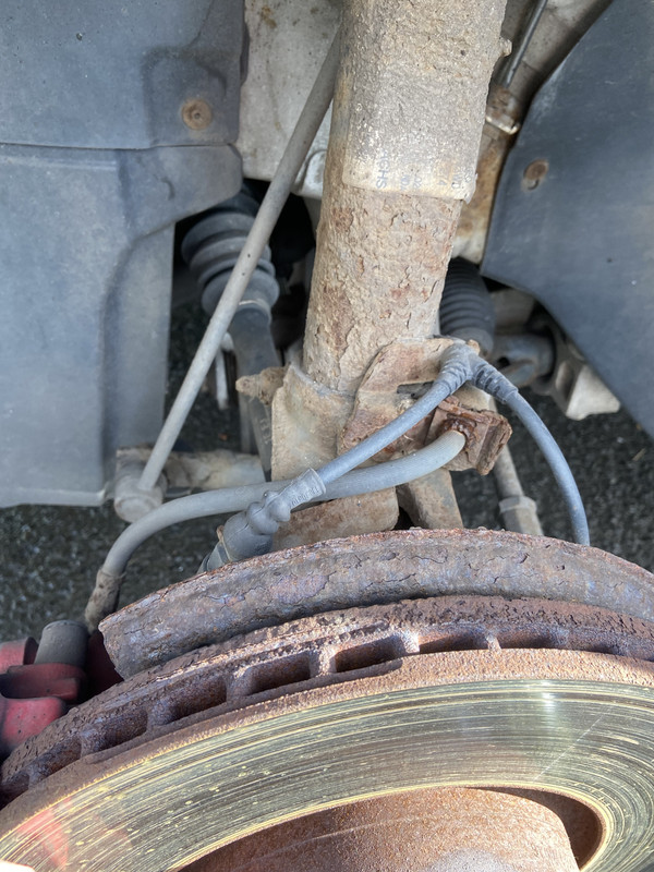 DF613E3E-024A-456A-BA63-4E005AAD0EF6