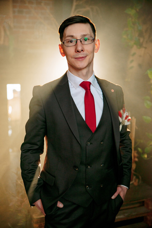 82BA18F5-5D12-4D19-A011-54F812B16F1E