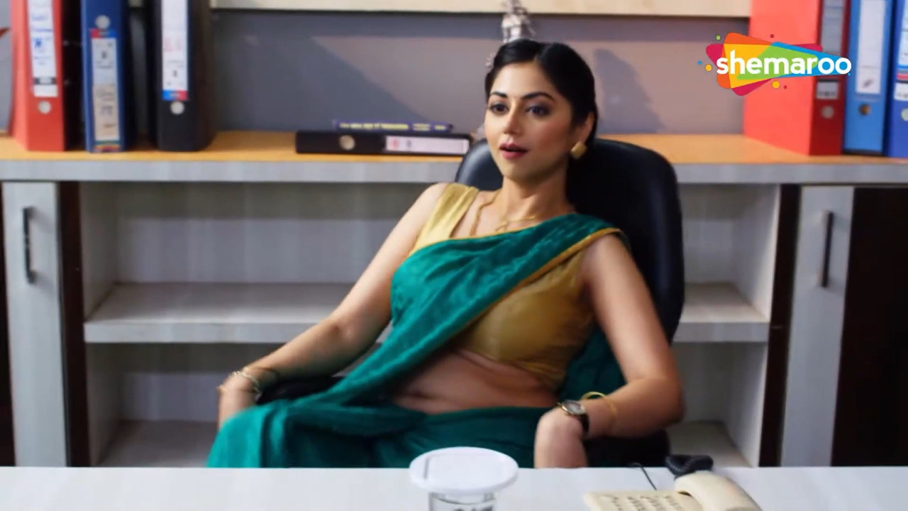 Rima Vohra Sexy Fleshy Big Deep Navel from Crime Show-Scenes Only.mkv_snapshot_01.11.848