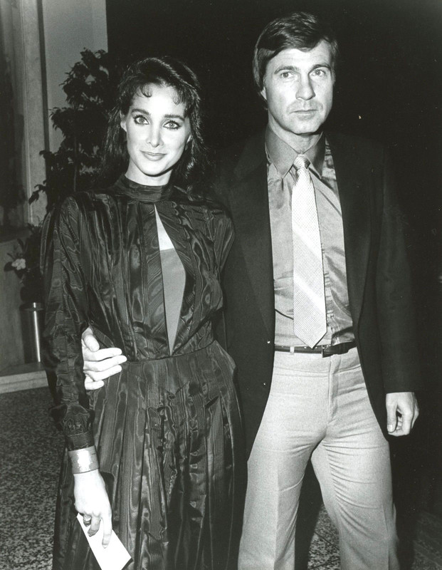 connie_sellecca_b36
