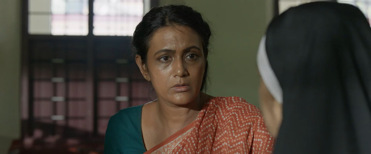 Am Ah 2025 WebRip [Tamil] 480p 720p ESub Screenshot