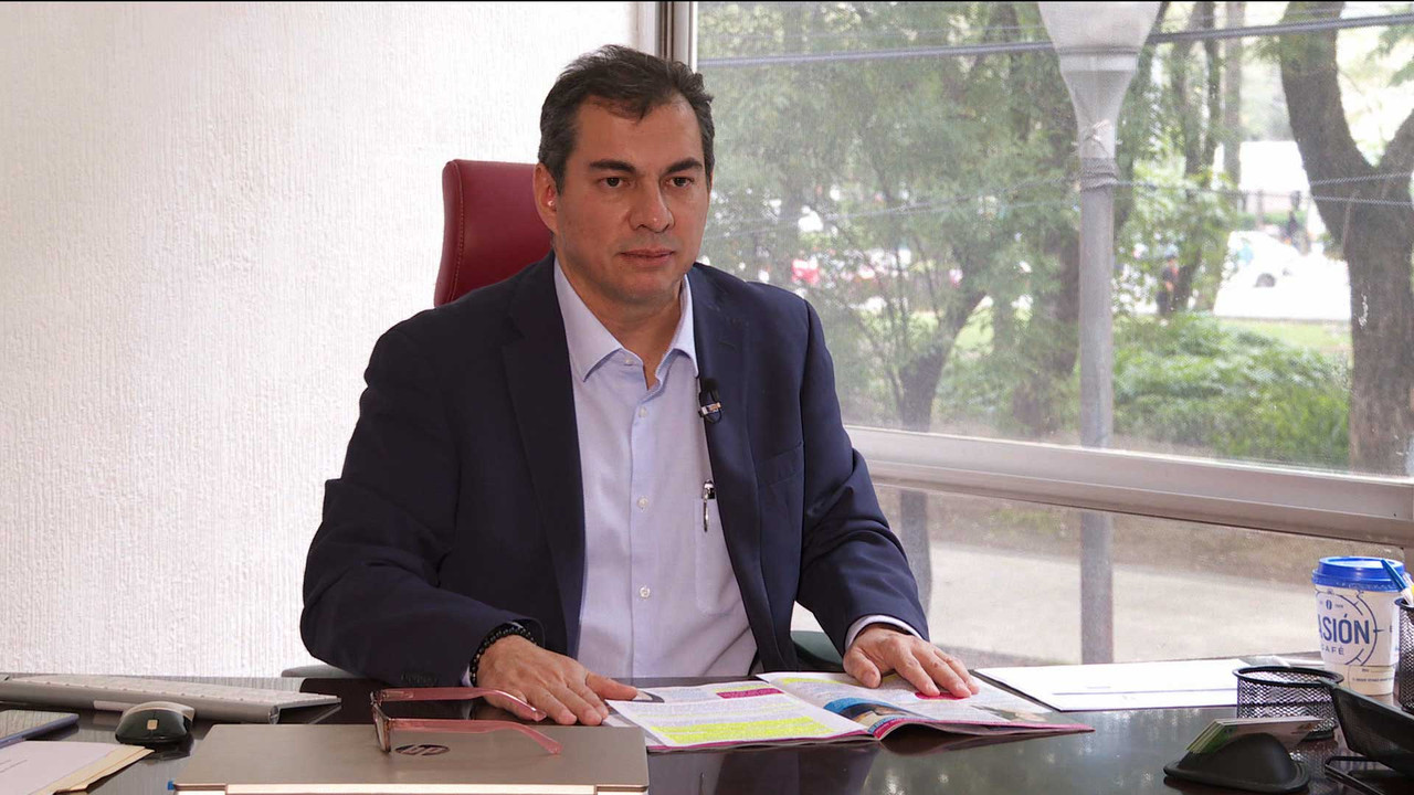 Abogado de Héctor Parra renuncia al caso ¿El actor se quedó sin dinero?