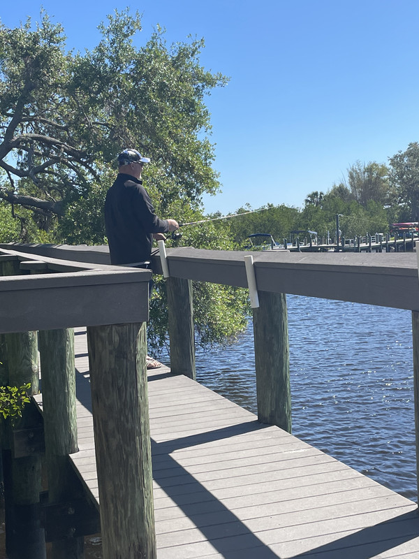 307832F9-33B3-4E50-BE0E-5607782ECAF7